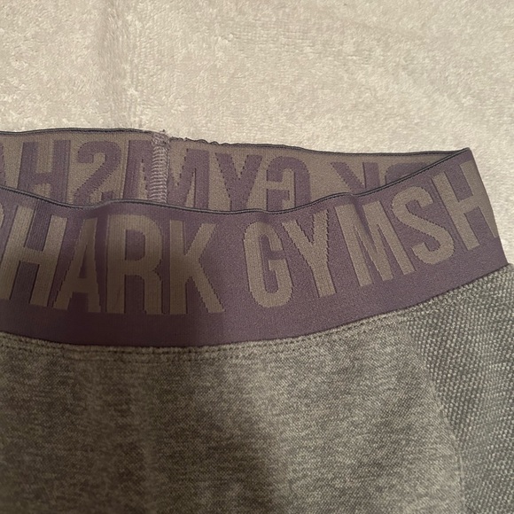*SOLD* Gymshark Flex Shorts - Picture 3 of 4